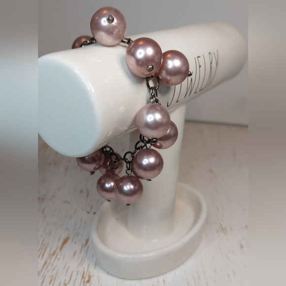 Pinky Purple Faux Pearl Charm Style Bracelet Bauble Boho Fun Party Date Retro - Picture 2 of 9